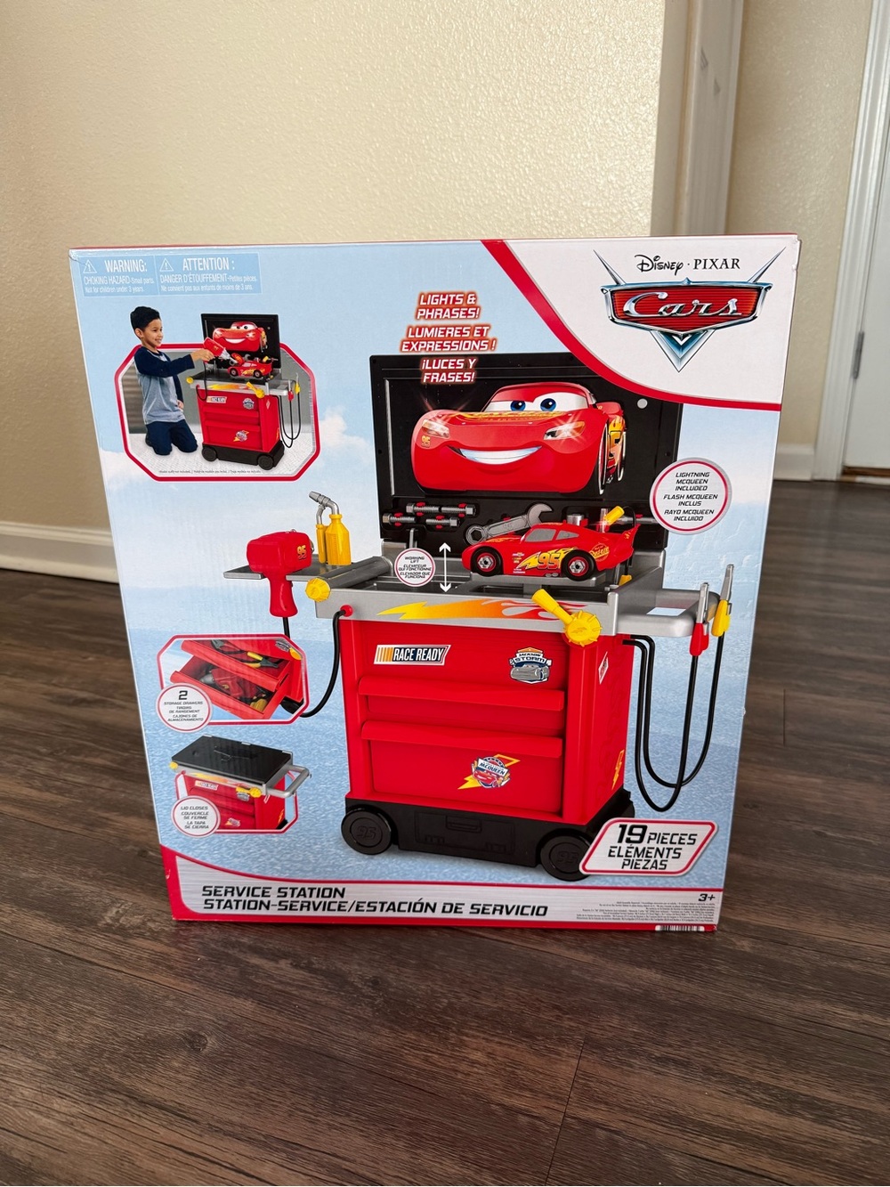 Disney Pixar Cars Service Station Playset